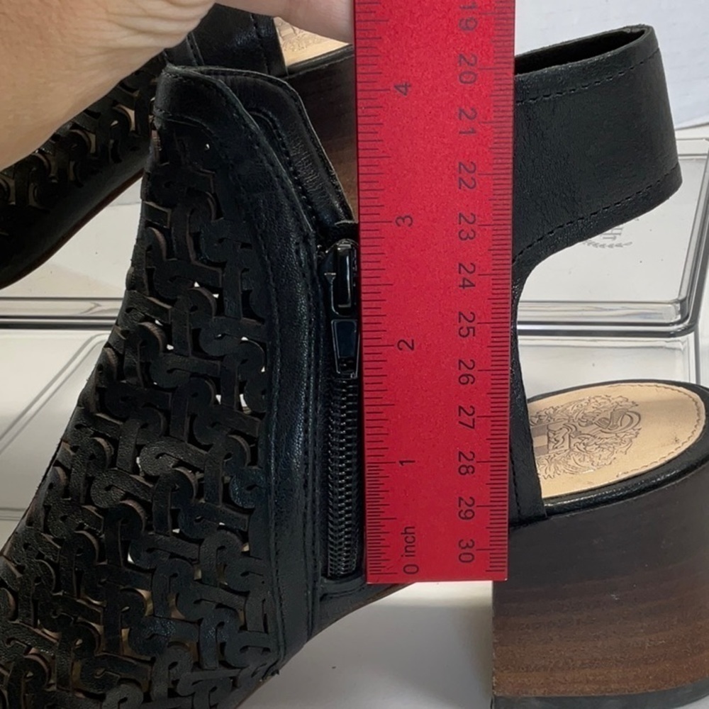 Vince Camuto Sternat “shooties”. - Picture 13 of 16